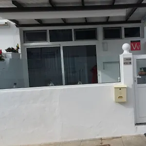 https://golondrina.in-canary-islands.com